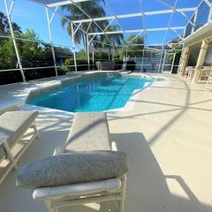Mickeys Pearl - Phenomenal 7BR with 4 Master Suites Privacy Pool & Hot Tub Gas BBQ - 2 miles to Disney