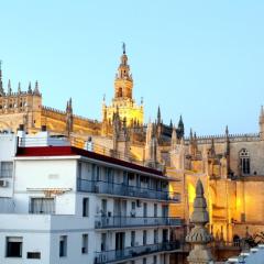 Amazing Views Cathedral Tomas de Ibarra - 8 pax, Parking Optional