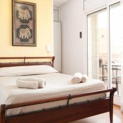 Penthouse with terrace in Rambla Catalunya -Centre