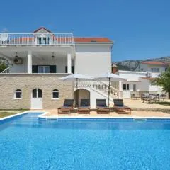 Holiday Home Nevera