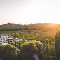 Casale Verdeluna Wine Resort