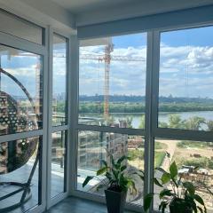 4 rooms apartment with a view to the Dnieper River