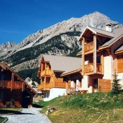 Le Barlèt23 pers Hameau des Chazals Nevache Hautes Alpes