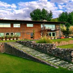Lodge Rocas Del Plata