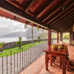 Seixal Sunny Villa A & B by Amazing Madeira