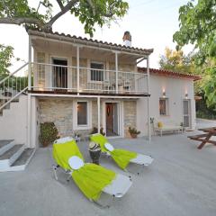 Pyrgos Country House