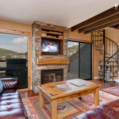 447 Woodside Quitting Time by SkyRun Park City