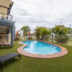 Bribie Waterways Motel