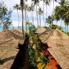 Lipa Bay Resort