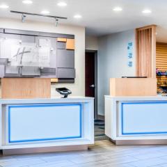 Holiday Inn Express Hotel & Suites Tappahannock by IHG