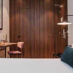 Room Mate Helen Berger Boutique