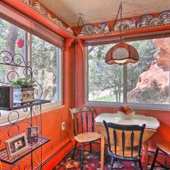 Colorful Bungalow By Pikes PeakandGarden of the Gods