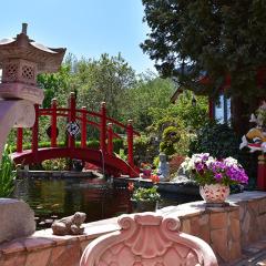 Gîte Au printemps Japonais, petit train de la Mure, parc des Ecrins