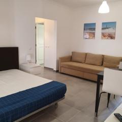 Varandas do Mar 3- Remodelado, Wifi, 150mt Praia