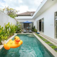 VILLA CATHY SEMINYAK - Modern 3 Bedroom Pool Villa!