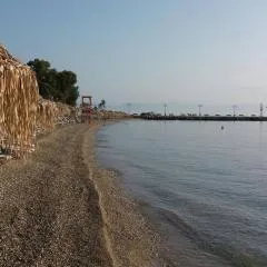 Apartment next to the sea
