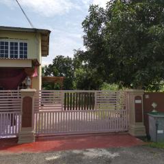 Sri Makmur Pontian Homestay