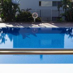 Coastal apartment with terrace and pool