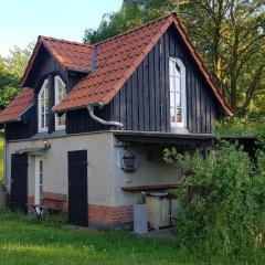 Niedliches kleines Ferienhäuschen auf Rügen nahe Stralsund