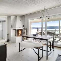 Dreamy House w. private dock by the Baltic sea