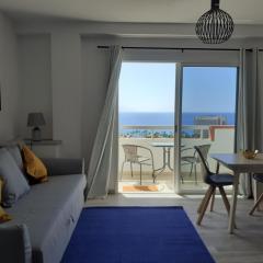 KC home abroad panoramic sea view