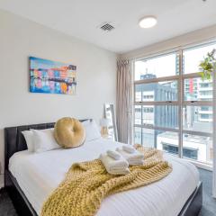 Cosy at The Cambridge Apt with Wi-Fi and Netflix