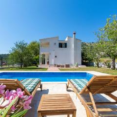 Beautiful Home In Gata With 3 Bedrooms, Wifi And Outdoor Swimming Pool