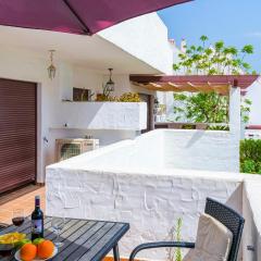 Stunning Apartment In Marbella With Wifi