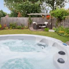 Woodlea House with Hot tub