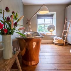 Sett Cottage, Hayfield