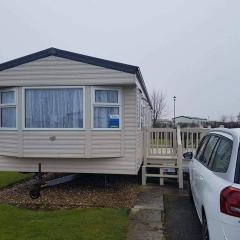 Cosy caravans Sandhills 175 butlins Skegness resort