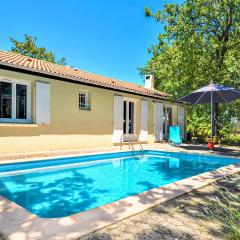 Stunning Home In St,paul-trois-chteaux With 4 Bedrooms, Wifi And Outdoor Swimming Pool