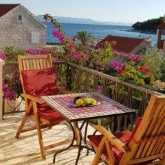 Apartments Mladen