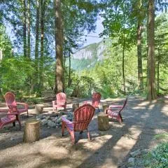 Three Enchanting Riverfront Cabins Hot Tub Access