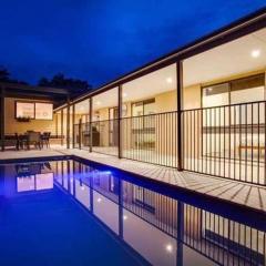 Charmes, paradise by the shore