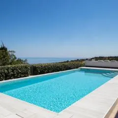 Effies Cozy Villa-Spectacular View and Playground