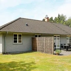 12 person holiday home in Hals-By Traum