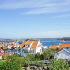 Holiday home Gullholmen