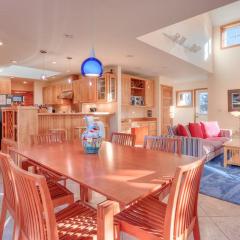 Sandcastle-Pacific City - Meredith Lodging