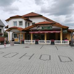 Penzion Pohoda, nepřístupné v pracovním oděvu