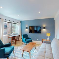 Mammoth Ski & Racquet 93K