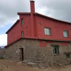Casa Rural Rojo del Tietar