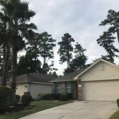 Spacious 3 bed/ 2 bathroom House in Conroe, TX