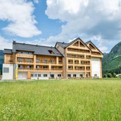 Spacious Apartment in Gosau near Ski Area