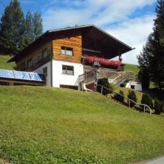 Haus Martine - im Bergdorf Marul auf 1000m