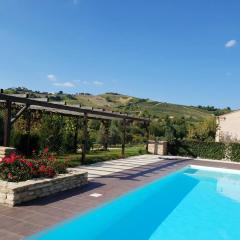 One bedroom appartement with shared pool and wifi at Montalto delle Marche