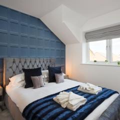 Aura Retreat with Free Parking