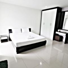 Hua Hin Irooms