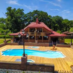 Загородный комплекс Fort Pirnov Park