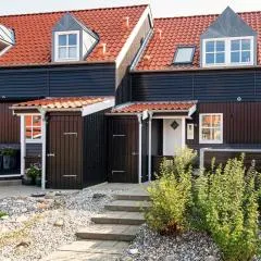 6 person holiday home in Juelsminde
